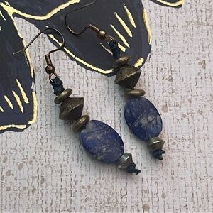 Vintage Beaded Blue Sodalite and Brass Gold Tone Dangle Earrings A3